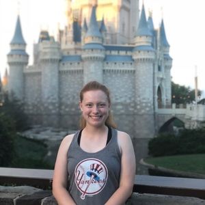 Meet your Posher, Alyssa